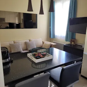 Avec Terrasse - M4 Lucie Aubrac Appartement Bagneux (Hauts-de-Seine)